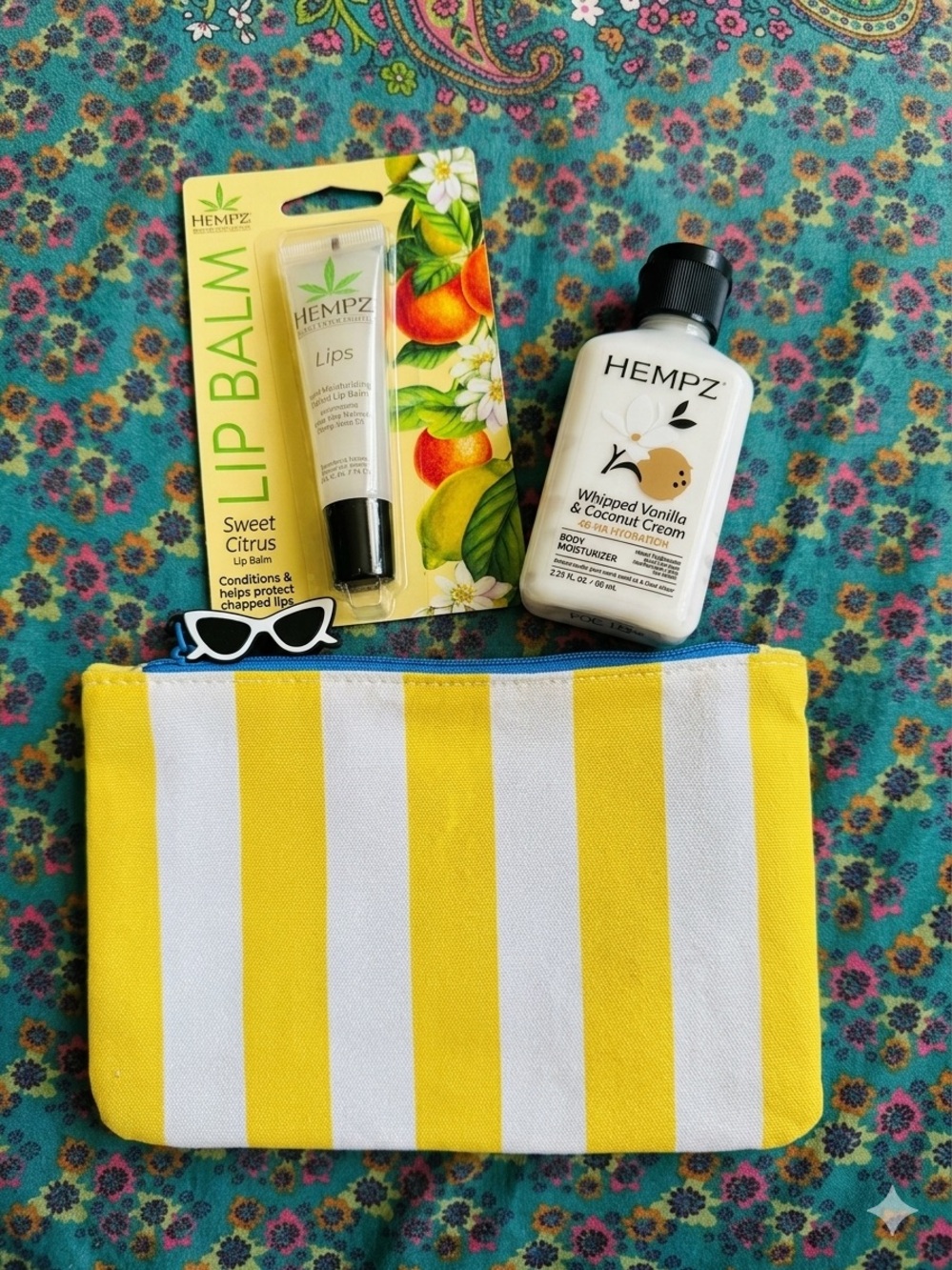 Ipsey bag & Hempz Sweet Citrus Lip Balm & Whipped Vanilla Body lotion - Picture 3 of 3
